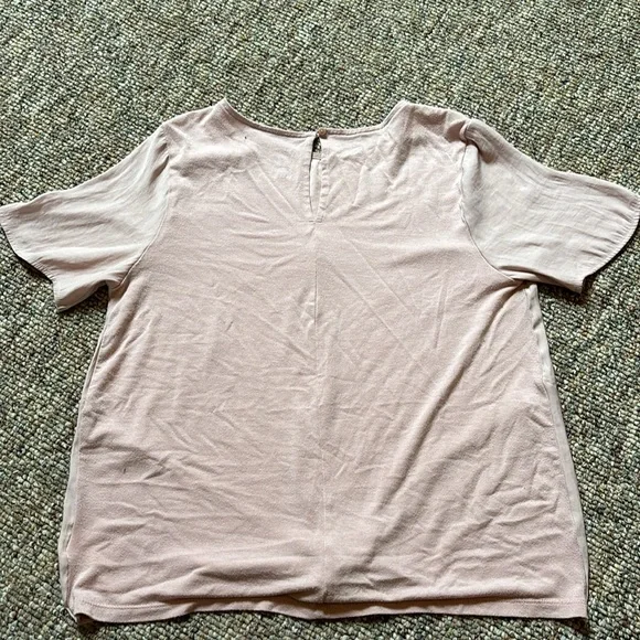 Short sleeve pink dressy shirt - Picture 2 of 2